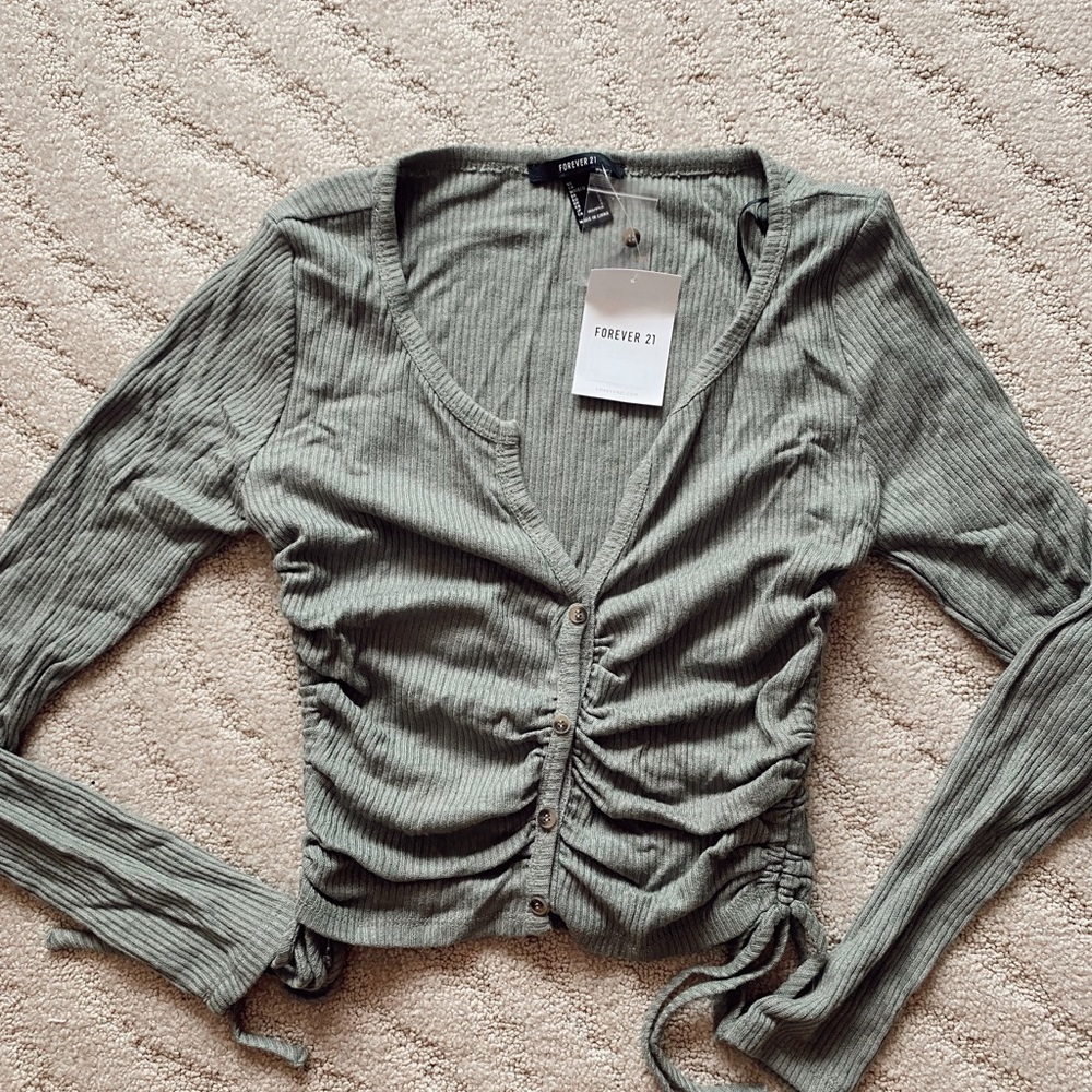Forever 21 top. New with tags!
